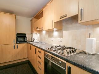 7 Riverside Gardens - 5