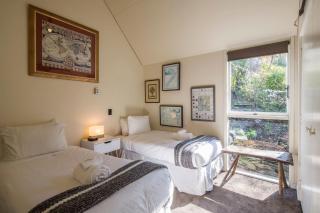 Panoramic: farmhouse theme with shared spa pool - Queenstown - 3