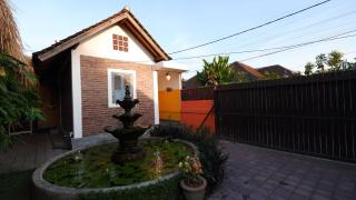 Pelangi Beach House - Canggu - 9
