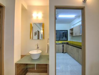 Sunshine Suites Grand Deluxe - Bangalore - 1