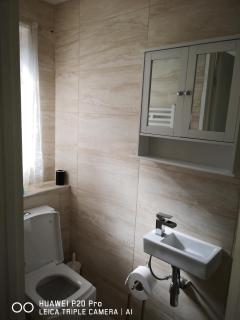 RICHFLO Holiday Rentals - Manchester - 4