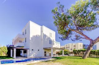 Beach Villa Pins by Sealand Villas - Cala de Sant Vicenc - 5