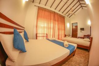 White Rose Beach Resort - Marawila - 4