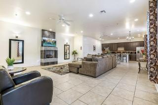Spacious 3BR/2.5BATH Condo in Great location - New Orleans - 2