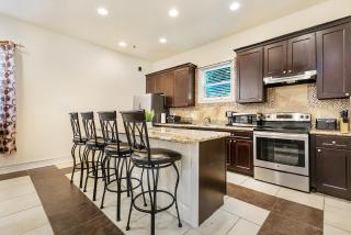 Modern, Spacious Condos with Luxury Amenities - New Orleans - 7