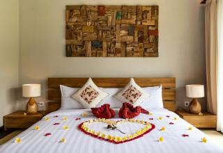 Suara Air Luxury Villa Ubud - Ubud - 5