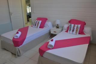 Villa BONHEUR & Co _ Spa - Rivière-Salée - 6