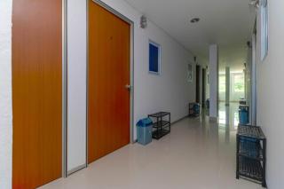 RedDoorz Plus near Kepri Mall - Batam Center - 4