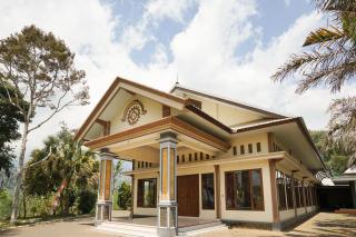 Hotel Bumi Bermi Permai near Bermi Eco Park Mitra RedDoorz - Probolinggo - 5