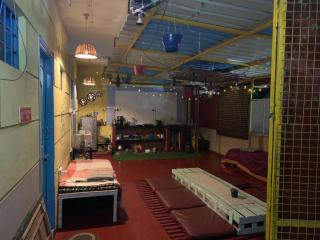 The Little Blue Window Hostel - Bangalore - 8