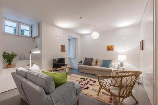 Renovated Apart with Private Courtyard, By TimeCooler - Lissabon - 1