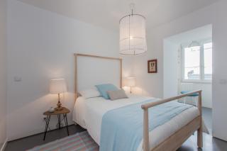 Renovated Apart with Private Courtyard, By TimeCooler - Lissabon - 9