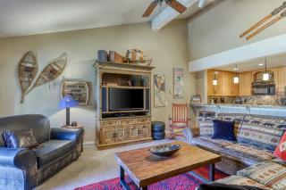 The Summit 72 - Mammoth Lakes - 6