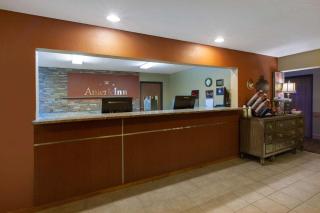 AmericInn by Wyndham Petoskey - Petoskey - 6