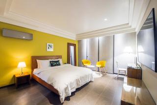 Soho Hotel Airport - 6