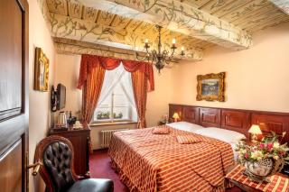 Hotel U Zlatého Stromu Prague by BHG - Prague - 0