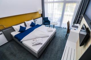 Hotel Yacht Wellness & Business - Siófok - 6