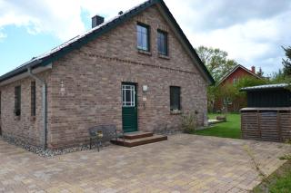 Dat Dardel Hus - Born - 7