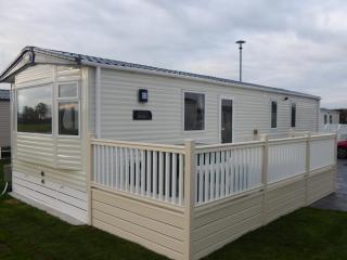 Flamingo Land - Cedar Wood CW09 - Kirby Misperton - 6