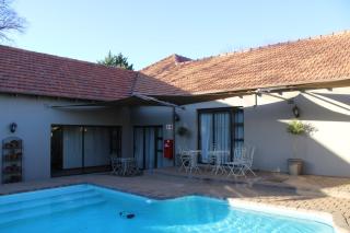 Abiento Guesthouse - Bloemfontein - 1