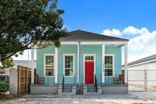 Cozy and Charming House with Luxury Amenities - New Orleans - 5