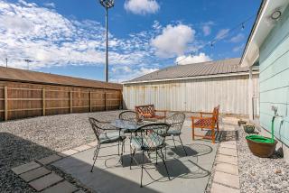 Cozy and Charming House with Luxury Amenities - New Orleans - 9