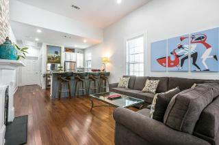 Cozy and Charming House with Luxury Amenities - New Orleans - 6