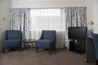 West Plaza Hotel - Wellington - 4