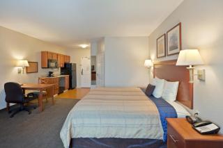 Candlewood Suites Portland Airport by IHG - Portland - 2