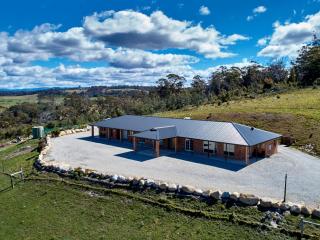 George River Park (House, 100 Acres, Animals, Views) - St Helens - 6