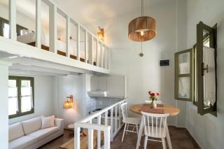 Aeolus pool apts - 9