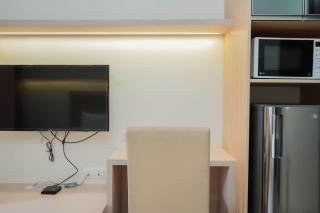 Comfy Studio Apartment at Menteng Park By Travelio - 9