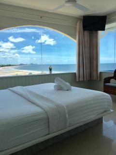 PierView Rooms - Hua Hin - 0