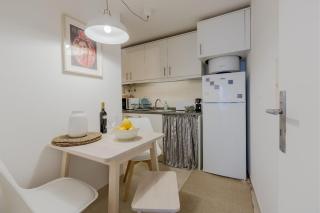 Sunny Bairro Alto & Chiado Apartment, By TimeCooler - Lissabon - 7