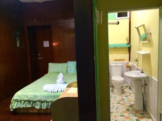 PEE HOMESTAY LOPBURI - 4