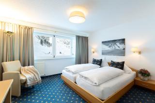 Chalet Schneekristall - Lech am Arlberg - 8