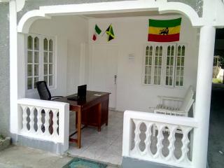 Porty Hostel - Port Antonio - 6