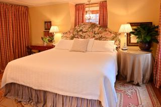 Hilltop House Bed & Breakfast - 3