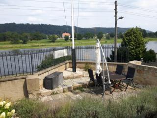 Ferienwohnung an der Elbe - 0