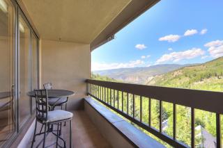 Amazing 2 Br Unit In Beaver Creek- Out Of A Western Movie Condo - 9