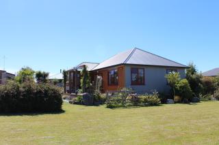 Batch with a View - Te Anau - 0