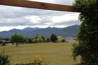 Batch with a View - Te Anau - 4