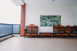 RedDoorz near Taman Rekreasi Selecta - Malang - 4