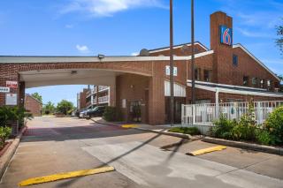 Motel 6-Houston, TX - Brookhollow - Houston - 9