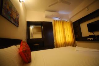 Kfour Apartment & Hotels Private Limited - Madurai - 8