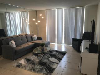 Tides Beachfront Resort - 2 Bedroom Direct Oceanview Condo - 1