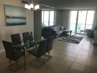 Tides Beachfront Resort - 2 Bedroom Direct Oceanview Condo - 3