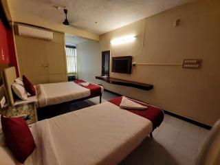 Ravi Krishna Inn - Pondicherry - 7