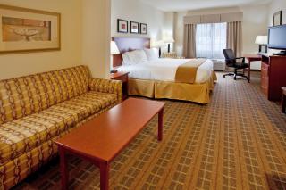 Holiday Inn Express & Suites - Hardeeville-Hilton Head by IHG - Hardeeville - 2