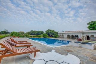 Talabgaon Castle Heritage Resort - 8